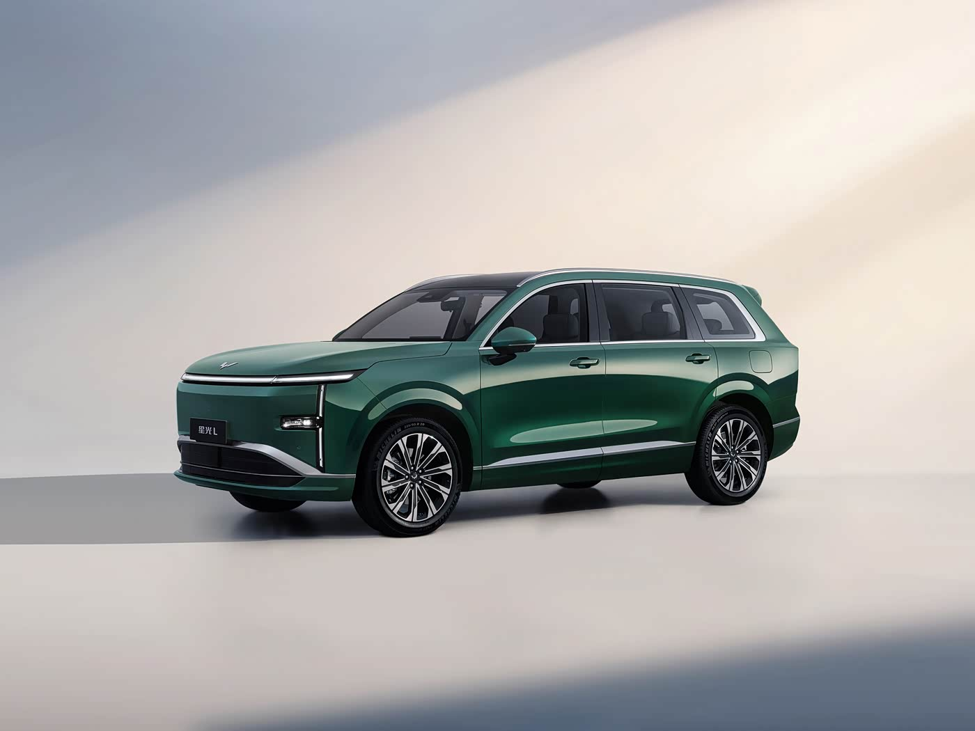 Ni nini hufanya Wuling Starlight L kuwa PHEV bora ya viti 6 ya masafa marefu kwa familia?